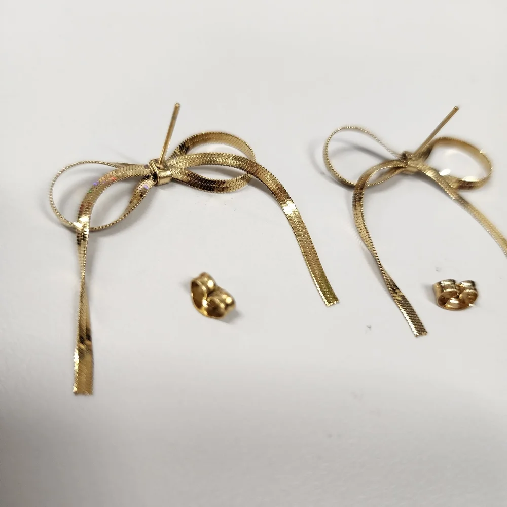Bow Earrings Gold-tone Dainty Herringbone Snake Drop Chic